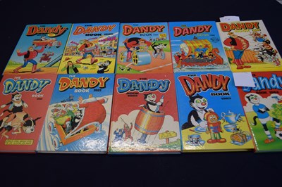 Lot 21 - 10 'The Dandy Book' Annuals form the 1980's to...