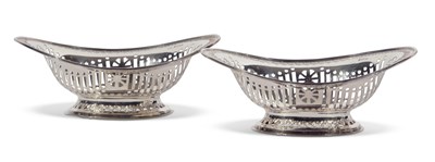 Lot 295 - Pair of late Victorian oval bonbon dishes with...