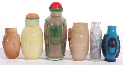 Lot 159 - Quantity of snuff bottles, glass and porcelain...