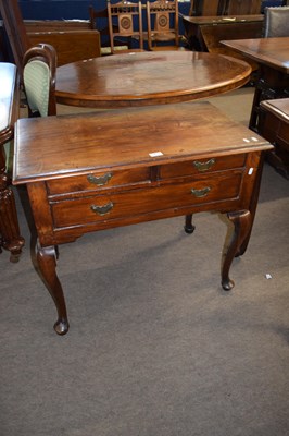 Lot 291 - Georgian mahogany lowboy or side table with...