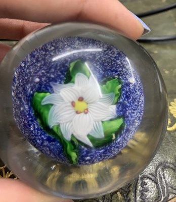Lot 3 - 19th century St Louis miniature paperweight...