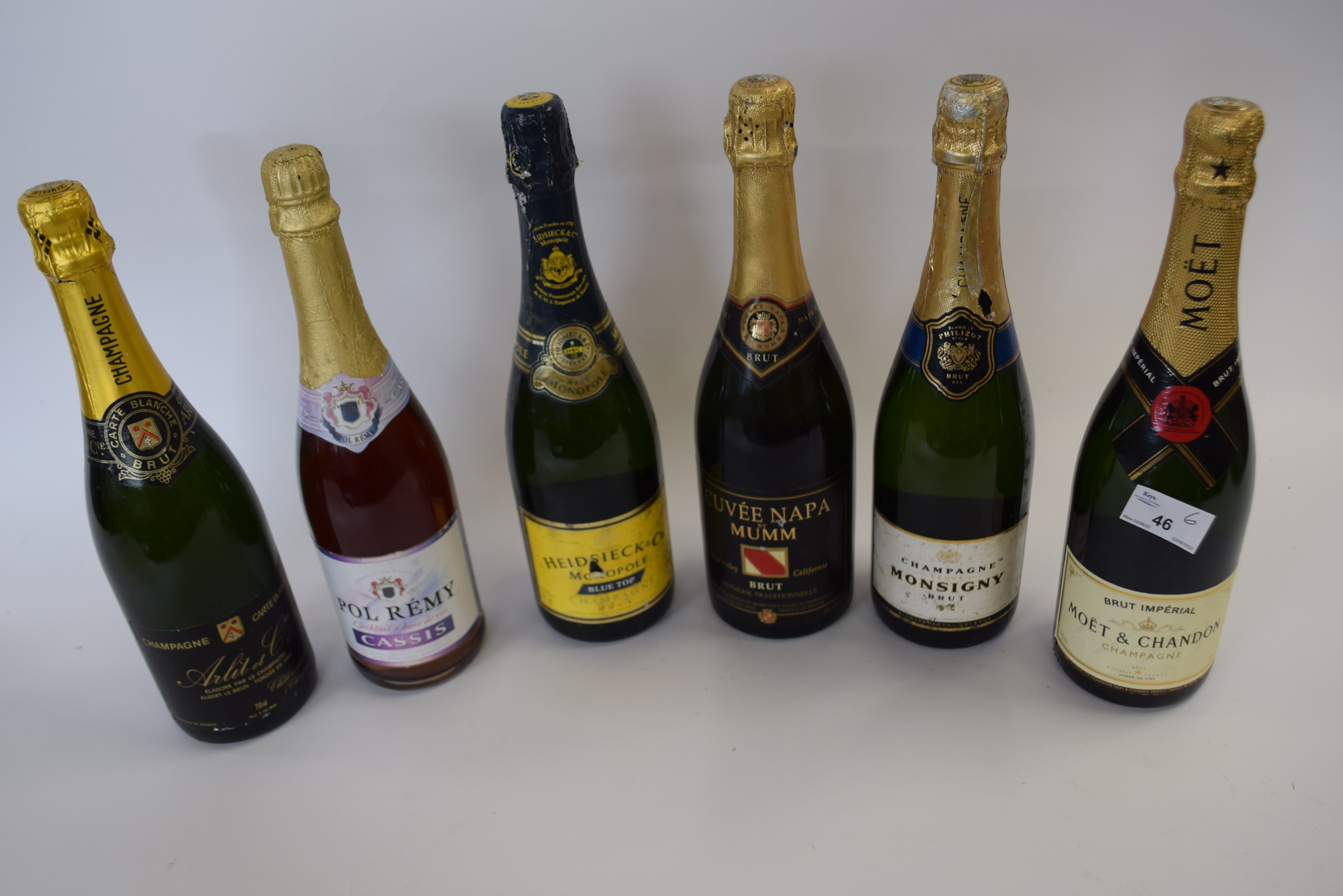 Sold at Auction: Moet et Chandon, Champagne Brut Imperial