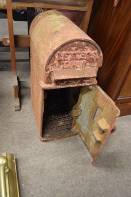 Lot 295 - Cast iron post mounted letterbox marked 'GR',...