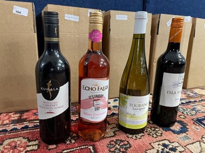 Lot 165 - 4 bt various n/v Wines