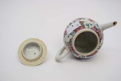 Lot 1 - Mid-18th century Chinese export porcelain tea...