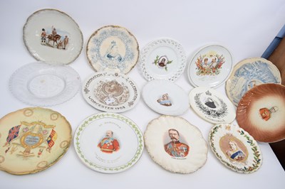 Lot 59 - Quantity of commemorative plates for Victoria...