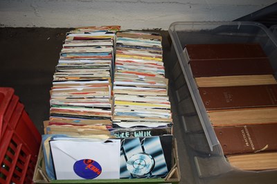 Lot 577 - ONE BOX OF MIXED SINGLES