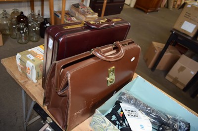 Lot 599 - BRIEFCASE AND A FURTHER BROWN LEATHER CASE