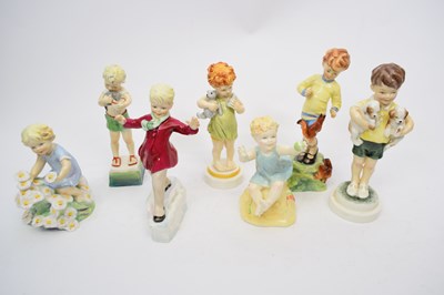 Lot 149 - Quantity of Royal Worcester figures, Days of...