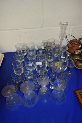 Lot 10 - VARIOUS MIXED DRINKING GLASSES AND OTHERS