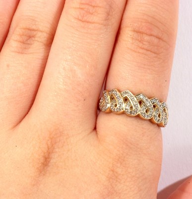 Lot 12 - Modern diamond set ring featuring 42 small...