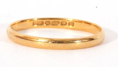 Lot 38 - 22ct gold wedding ring, of plain polished...