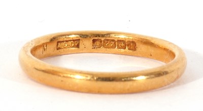 Lot 55 - 22ct gold wedding ring of plain polished...