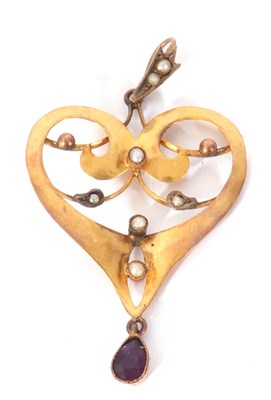 Lot 150 - Art Nouveau open work pendant decorated with...