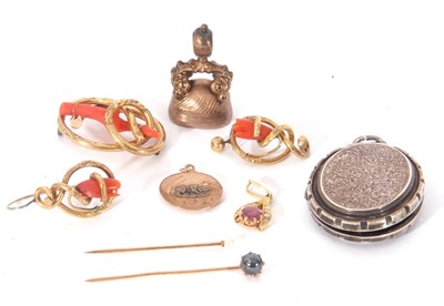 Lot 234 - Mixed Lot: Victorian fob with a bloodstone...