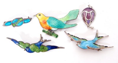 Lot 235 - Mixed Lot: sterling silver and enamel bird on...