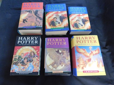 Lot 41 - J K ROWLING: 6 titles: HARRY POTTER AND THE...