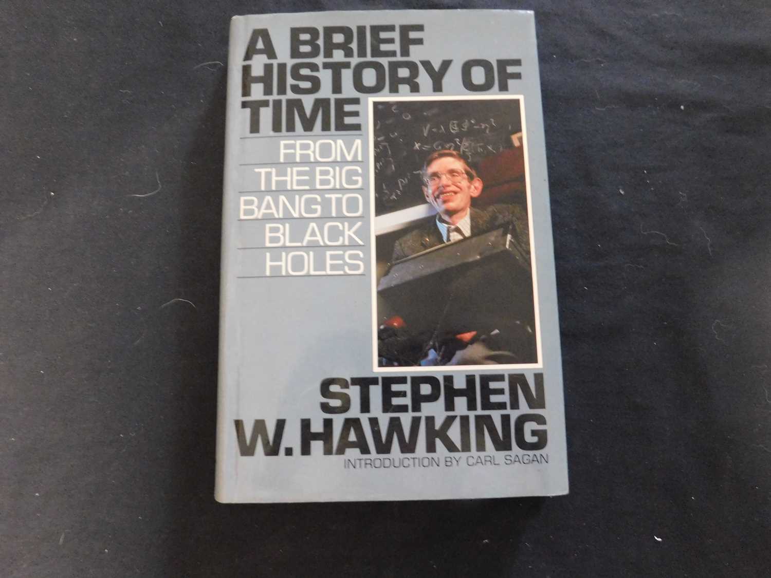 Lot 85 - STEPHEN W HAWKING: A BRIEF HISTORY OF TIME,...