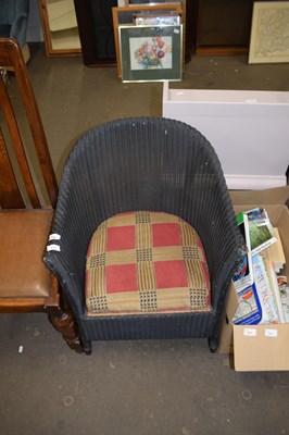 Lot 819 - LLOYD LOOM STYLE CHAIR