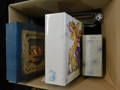 Lot 495 - 2 boxes large collection mainly modern picture...