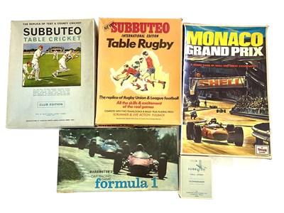 Lot 129 - Mixed lot of vintage board games and Subbuteo...