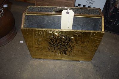 Lot 622 - BRASS MOUNTED MAGAZINE RACK