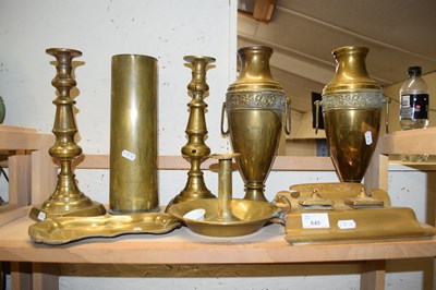 Lot 645 - MIXED LOT: VARIOUS BRASS WARES TO INCLUDE...