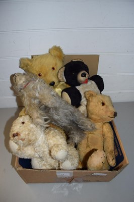 Lot 11 - MIXED LOT OF VINTAGE TEDDY BEARS AND OTHER...