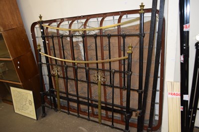 Lot 735 - VICTORIAN BRASS AND IRON BED FRAME 136 CM'S WIDE