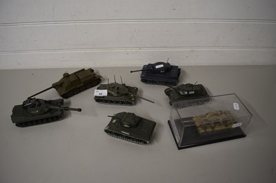 Lot 65 - COLLECTION OF VARIOUS MODEL TANKS, SOLIDO AND...