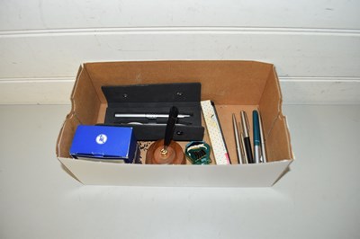 Lot 80 - BOX OF VARIOUS ASSORTED VINTAGE PENS AND OTHER...