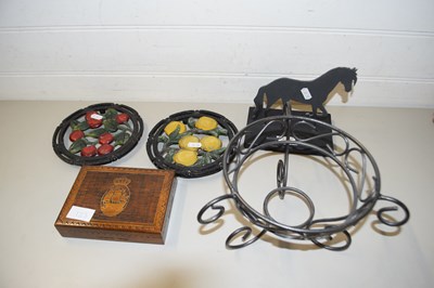 Lot 123 - MIXED LOT, CAST METAL TRIVET, METAL HORSE...