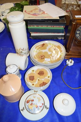 Lot 125 - A QUANTITY OF DENBY TABLE WARES AND OTHER...