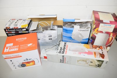 Lot 132 - MIXED LOT, HAND BLENDER, TRAVEL KETTLE, FOOD...