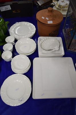 Lot 137 - MIXED LOT, COALPORT DINNER WARES AND OTHERS...