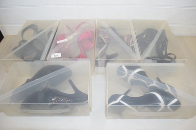 Lot 147 - 6 PAIRS OF LADIES SHOES