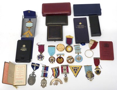 Lot 189 - Masonic Regalia