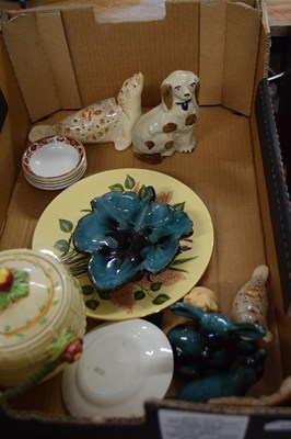 Lot 686 - BOX MIXED CERAMICS TO INCLUDE FOSTERS...