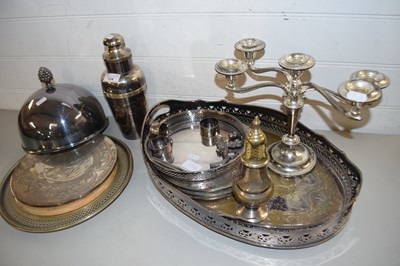 Lot 124 - MIXED LOT: VARIOUS ASSORTED SILVER PLATED...