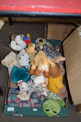 Lot 842 - LARGE COLLECTION OF SOFT TOYS TO INCLUDE TY...