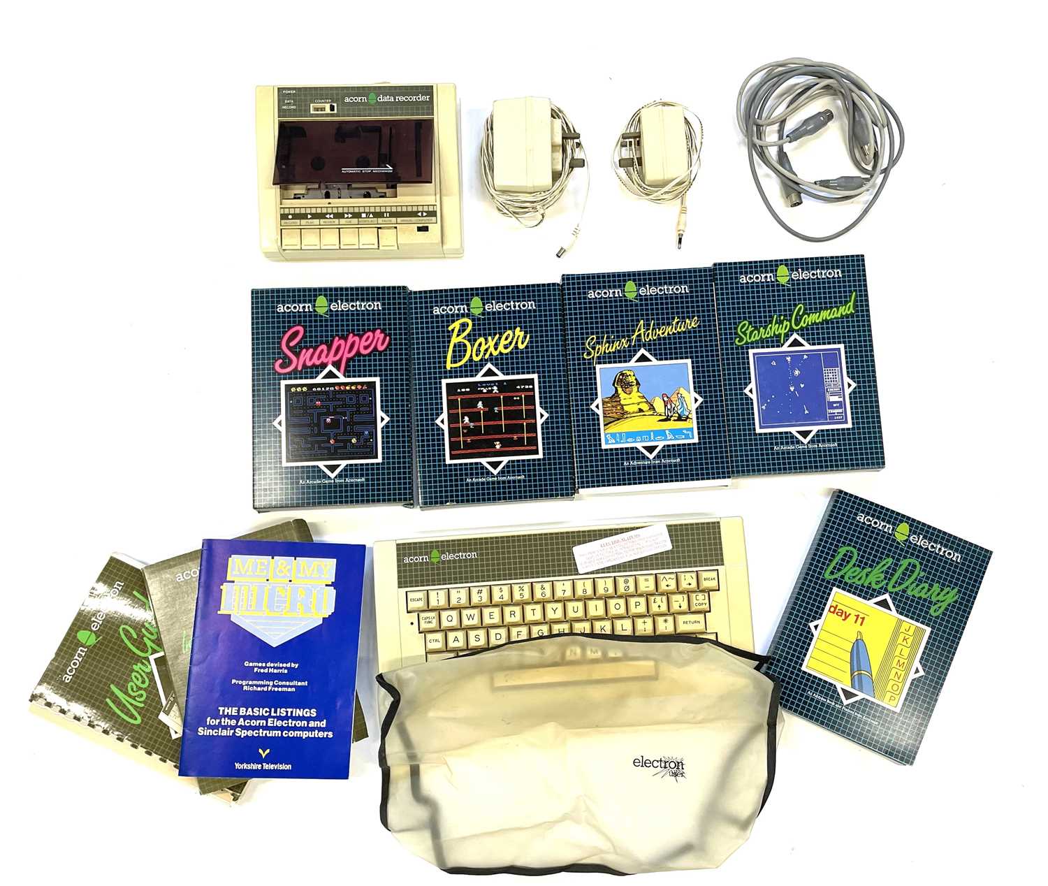 Lot 143 - A vintage Acorn computer and accessories to...
