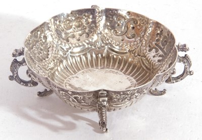 Lot 46 - Edward VII silver bonbon dish of circular...