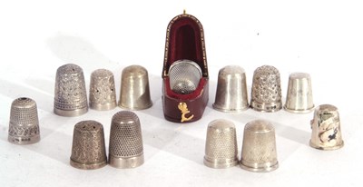 Lot 95 - Collection of 13 various hallmarked silver...