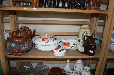 Lot 572 - MIXED LOT: CERAMICS TO INCLUDE WEDGWOOD CORN...