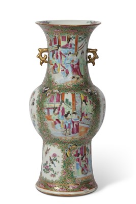 Lot 196 - 19th century Cantonese vase