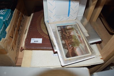 Lot 653 - MIXED LOT: ALBUMS, VARIOUS POST CARDS AND...