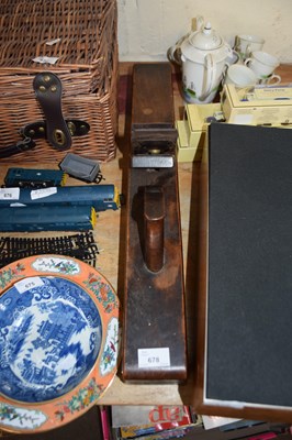 Lot 678 - LARGE WOODEN WORDWORKING PLANE