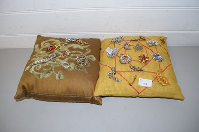 Lot 112 - SELECTION OF VARIOUS COSTUME JEWELLERY...