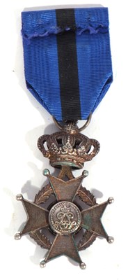 Lot 86 - Belgian Order of Leopold II Knights medal with...