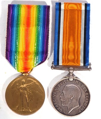 Lot 181 - WWI British medal pair - war medal, victory...